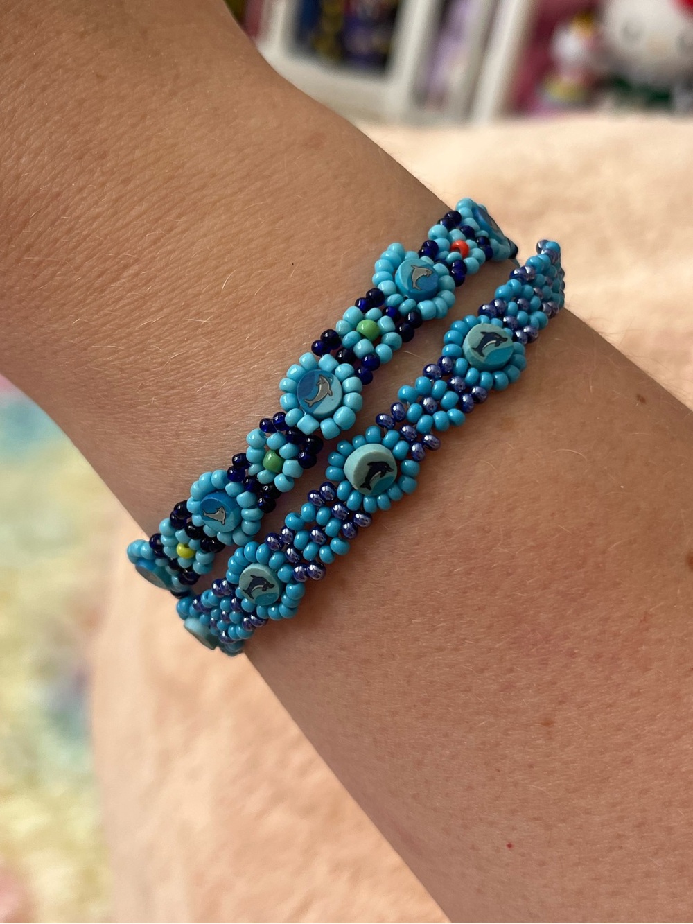 ⚡️2/$15⚡️Beaded dolphin bracelets